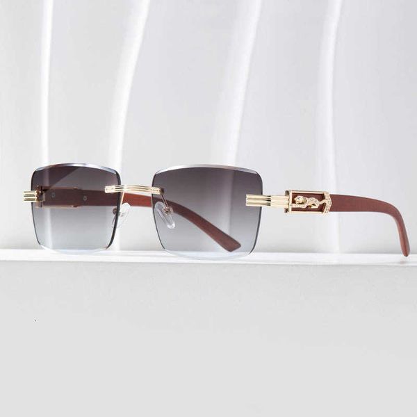 fashion carti sunglasses wooden leg cheetah decorative color frameless square leopard head metal with logo box, White;black
fashion carti sunglasses wooden leg cheetah decorative color frameless square leopard head metal with logo box, White;black