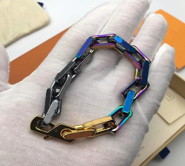 2022 new chain domineering man bracelet designer couple jewelry stainless steel bracelet for woman2995869, Black
2022 new chain domineering man bracelet designer couple jewelry stainless steel bracelet for woman2995869, Black