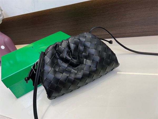 classic women's cloud bag designer woven crossbody bag women's purse shoulder messenger crossbody bag leather luxury women's
classic women's cloud bag designer woven crossbody bag women's purse shoulder messenger crossbody bag leather luxury women's