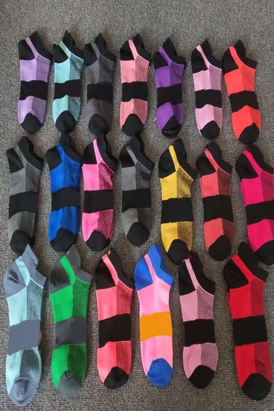 fashion fast drying grey red black ankle short socks women girls sports soccer basketball cheerleaders stockings2100436
fashion fast drying grey red black ankle short socks women girls sports soccer basketball cheerleaders stockings2100436