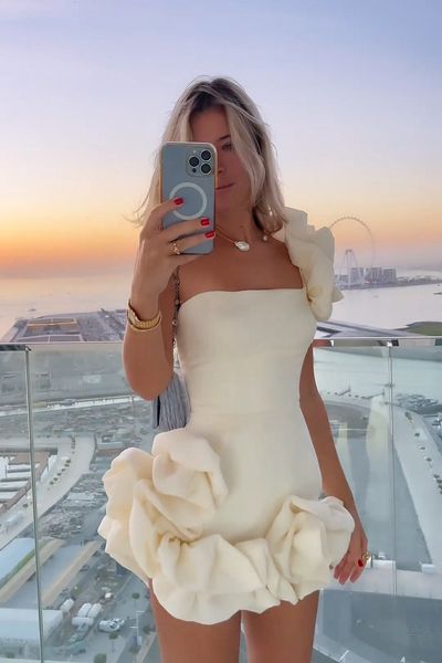 basic casual dresses summer 2023 women's dress ruffled bud waist one shoulder tube hip mini short 230715, Black;gray
basic casual dresses summer 2023 women's dress ruffled bud waist one shoulder tube hip mini short 230715, Black;gray