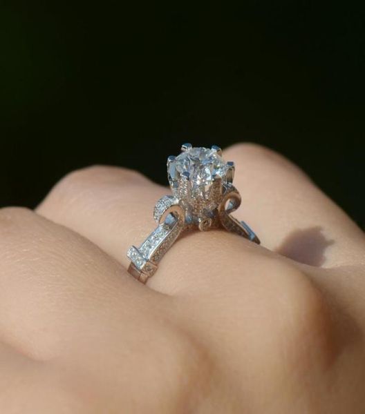 luxury crown inlaid cz diamond 14kt white gold filled ring engagement wedding band finger promise ring for women8299817, Silver
luxury crown inlaid cz diamond 14kt white gold filled ring engagement wedding band finger promise ring for women8299817, Silver