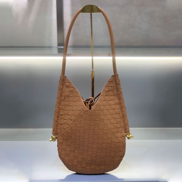 new solstice tote handbag calfskin backpack designer bag stylish commuter bag women's luxury brand bag woven tote bag
new solstice tote handbag calfskin backpack designer bag stylish commuter bag women's luxury brand bag woven tote bag