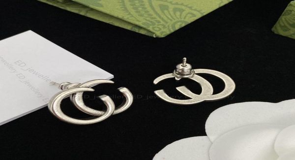 2023 women039s classic earrings stud fashion silver earrings vintage hollow out letter personality party jewelry9931309, Golden;silver
2023 women039s classic earrings stud fashion silver earrings vintage hollow out letter personality party jewelry9931309, Golden;silver