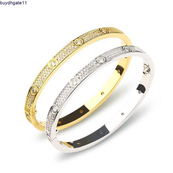2023 new fashion accessories round diamond full set zircon bracelet women's light luxury, Silver