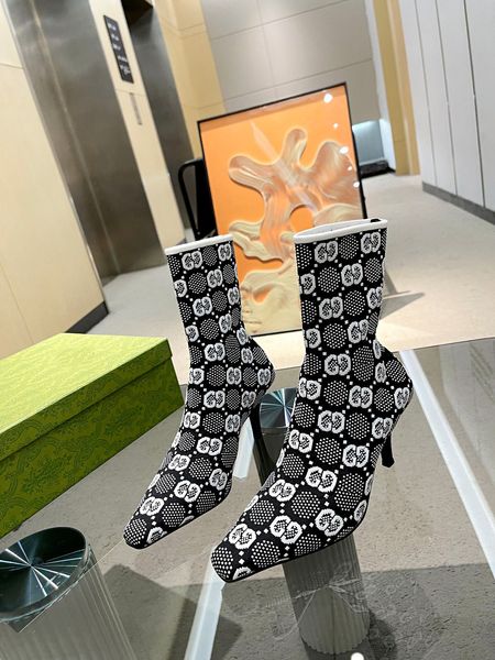 luxury brand womens knitted ankle boots elastic sock casual shoes high heel .5cm size 35-42, Black
luxury brand womens knitted ankle boots elastic sock casual shoes high heel .5cm size 35-42, Black