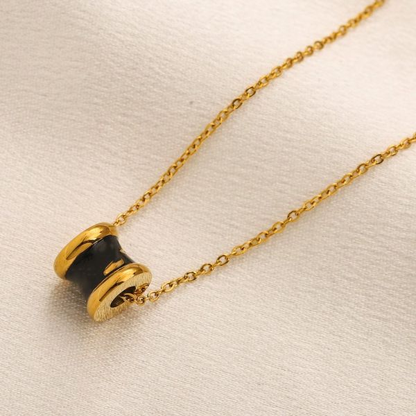 cross necklace designer necklace for woman luxury designer necklace fashion flowers four-leaf clover cleef pendant necklace 18k gold necklac, Silver
cross necklace designer necklace for woman luxury designer necklace fashion flowers four-leaf clover cleef pendant necklace 18k gold necklac, Silver
