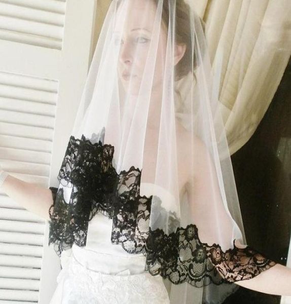 one layer tulle wedding bridal veils with black lace edge sheer white bridal accessories blush veils5383803
one layer tulle wedding bridal veils with black lace edge sheer white bridal accessories blush veils5383803