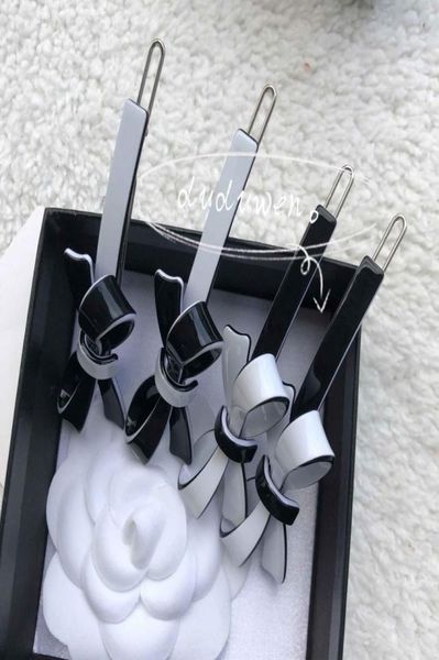 6x2cm fashion hair clips pretty bowknot engraved c acrylic hairpin including parper cards7434836, Golden;silver
6x2cm fashion hair clips pretty bowknot engraved c acrylic hairpin including parper cards7434836, Golden;silver