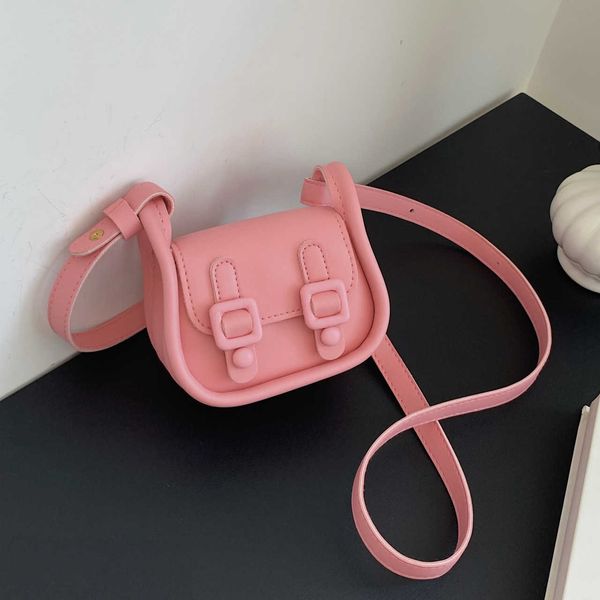 spring/summer new 2023 trend mini bag women's simple and fashionable bag single shoulder bag casual crossbody bag
spring/summer new 2023 trend mini bag women's simple and fashionable bag single shoulder bag casual crossbody bag