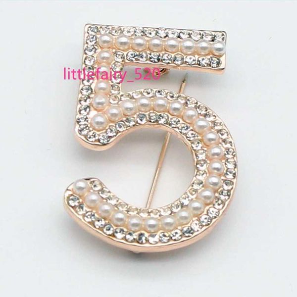 pins brooches new number 5 full crystal brooch rhinestone broach for women party flower number brooches pin ing, Gray
pins brooches new number 5 full crystal brooch rhinestone broach for women party flower number brooches pin ing, Gray