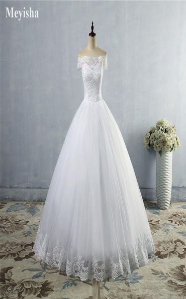 new white ivory lace wedding dress for brides with lace edge plus size maxi formal off the shoulder gown1801277
new white ivory lace wedding dress for brides with lace edge plus size maxi formal off the shoulder gown1801277