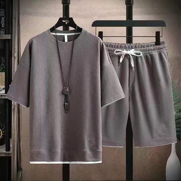 tracksuit designer tracksuit mens short sets two-piece t suit hong kong style couple loose outdoor trend plus-size five-point pants tracksui, Gray
tracksuit designer tracksuit mens short sets two-piece t suit hong kong style couple loose outdoor trend plus-size five-point pants tracksui, Gray