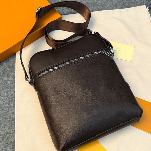 new day packs men's business bag casual and fashionable printed crossbody bag vintage backpack women's shoulder bag
new day packs men's business bag casual and fashionable printed crossbody bag vintage backpack women's shoulder bag