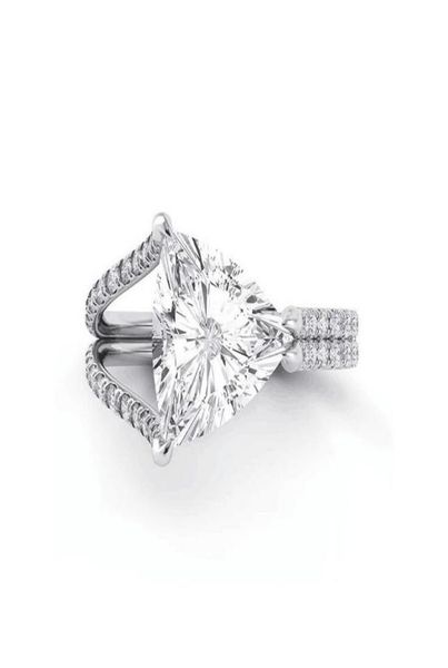 2020 new arrival solitaire luxury jewelry 925 sterling silver pear cut white z cz diamond gemstones women wedding heart band r2672418, Slivery;golden
2020 new arrival solitaire luxury jewelry 925 sterling silver pear cut white z cz diamond gemstones women wedding heart band r2672418, Slivery;golden
