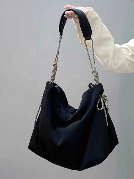 leisure trendy knot tote bag for women commuting bag large capacity single shoulder bag college student class dumpling bag
leisure trendy knot tote bag for women commuting bag large capacity single shoulder bag college student class dumpling bag