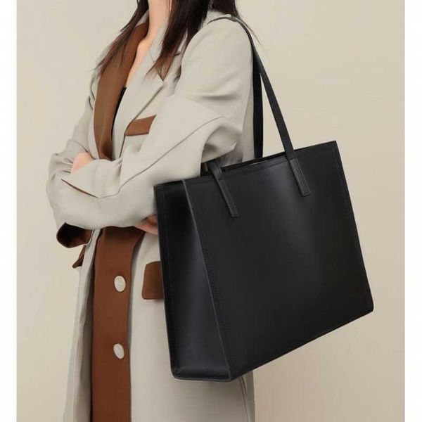 tote bag shoulder bag summer new high capacity women's college student classroom bag texture women's bag special
tote bag shoulder bag summer new high capacity women's college student classroom bag texture women's bag special