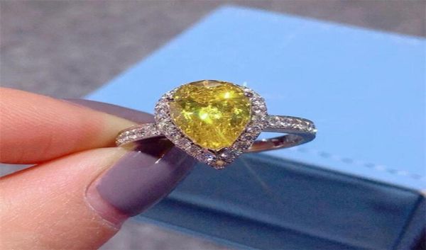 ins choucong brand wedding rings luxury jewelry 925 sterling silver yellow water drop 5a cubic zircon eternity party women engagem1540366, Slivery;golden
ins choucong brand wedding rings luxury jewelry 925 sterling silver yellow water drop 5a cubic zircon eternity party women engagem1540366, Slivery;golden