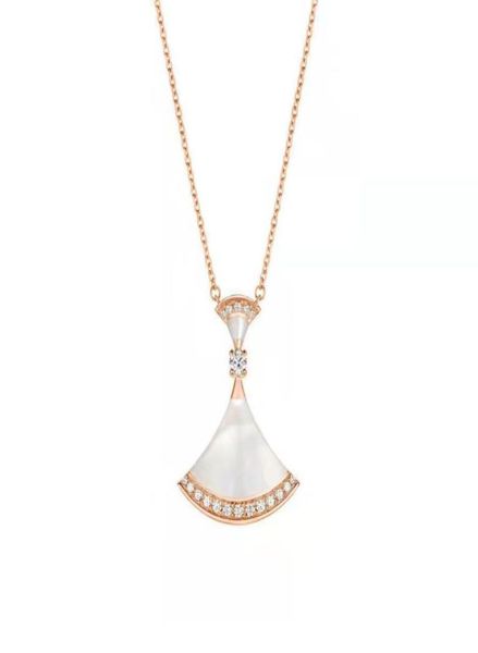 luxury designer fanshaped pendant necklaces jewelry for women fashion designers brand full diamond titanium steel simple pendants8381702, Silver
luxury designer fanshaped pendant necklaces jewelry for women fashion designers brand full diamond titanium steel simple pendants8381702, Silver