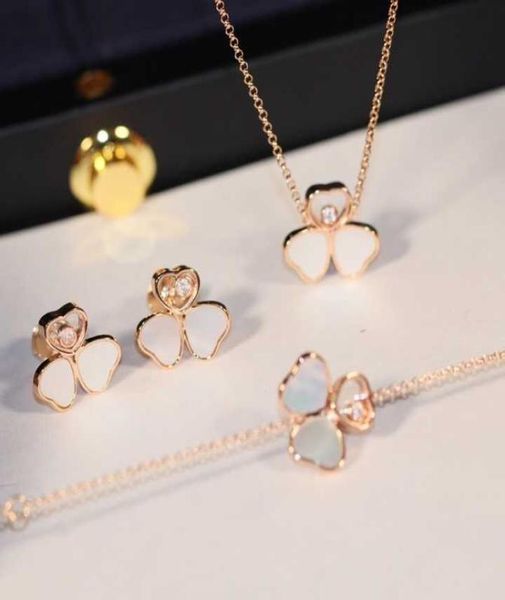 luxury pendant necklaces chopin happy hearts wings happy diamond choprd necklace3580300, Silver
luxury pendant necklaces chopin happy hearts wings happy diamond choprd necklace3580300, Silver