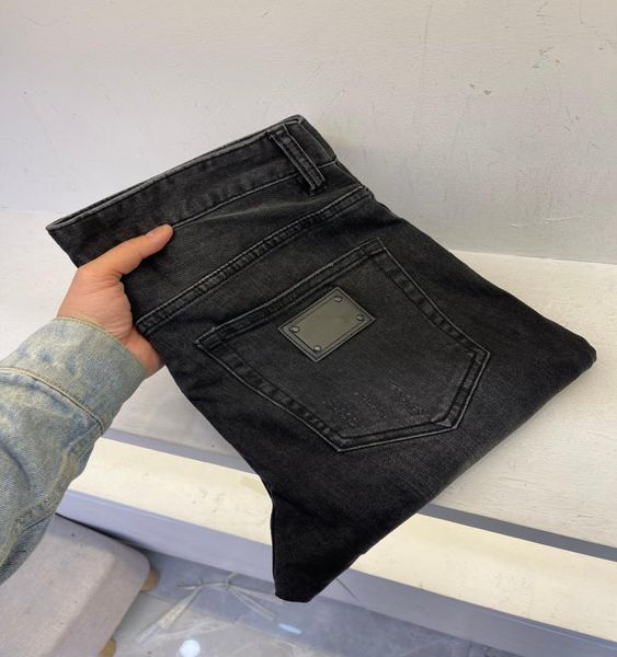 2023 spring and summer new designer jeans fashion comfortables cotton material elastic force simple black luxury casual jeans for 3422208, Blue
2023 spring and summer new designer jeans fashion comfortables cotton material elastic force simple black luxury casual jeans for 3422208, Blue