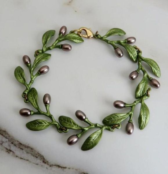 charm bracelets csxjd 2021 imitation pearls olive leaves alloy bake lacquer women vintage bracelet jewelry2212731, Golden;silver
charm bracelets csxjd 2021 imitation pearls olive leaves alloy bake lacquer women vintage bracelet jewelry2212731, Golden;silver