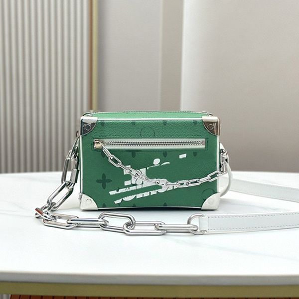 designer bag mens and womens fashion box bag vintage printed shoulder bag classic embossed bag portable tote #44735
designer bag mens and womens fashion box bag vintage printed shoulder bag classic embossed bag portable tote #44735