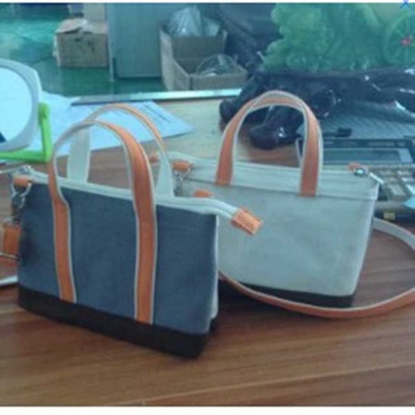 lh -- creative women's canvas shoulder bag mobile phone change cosmetics handbag color contrast fashion bag
lh -- creative women's canvas shoulder bag mobile phone change cosmetics handbag color contrast fashion bag