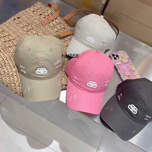 spring and summer b family's new worn-out baseball cap fabric sunshade and sunscreen cap fashion for men and women, Blue;gray
spring and summer b family's new worn-out baseball cap fabric sunshade and sunscreen cap fashion for men and women, Blue;gray