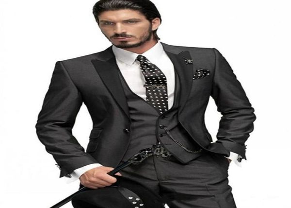 2018 new black groom tuxedos man prom suit peak lapel groomsmen suit custom made men wedding suits jacketpantsvest2748000, Black;gray
2018 new black groom tuxedos man prom suit peak lapel groomsmen suit custom made men wedding suits jacketpantsvest2748000, Black;gray