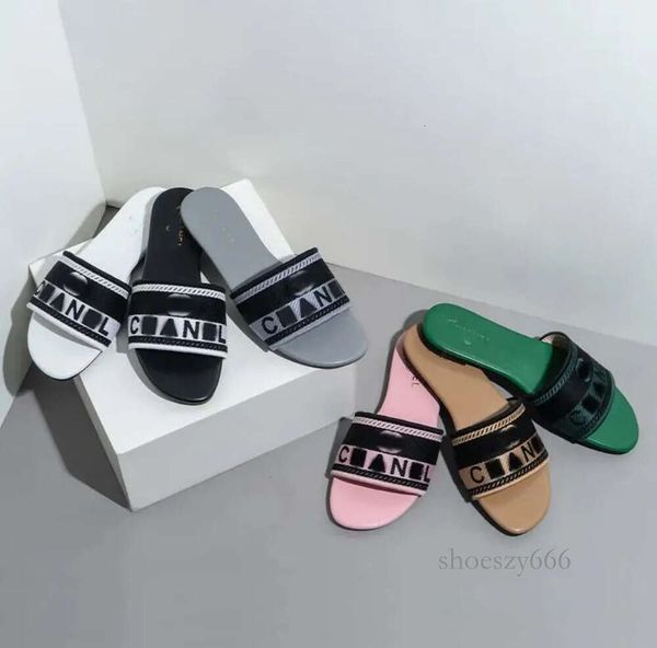 2023 new paris embroidered dazzle designer slippers womens sandals summer beach stripes casual flat slippers slides women ladies flip, Black
2023 new paris embroidered dazzle designer slippers womens sandals summer beach stripes casual flat slippers slides women ladies flip, Black