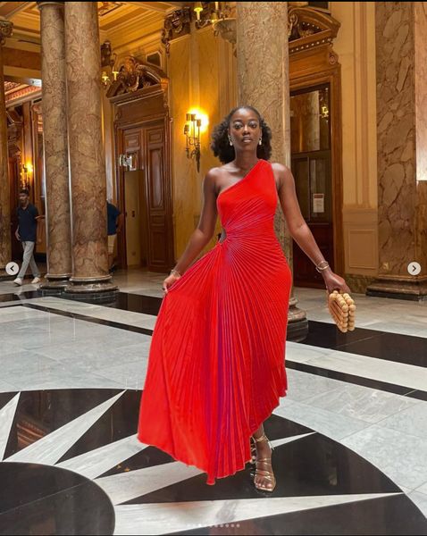 basic casual dresses fashion v neck long sleeve high waist hollow solid color dress dinner retro british style women vestidos 230715, Black;gray
basic casual dresses fashion v neck long sleeve high waist hollow solid color dress dinner retro british style women vestidos 230715, Black;gray