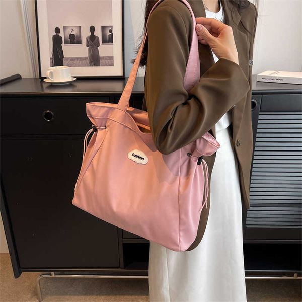 canvas bag new student large capacity commuting tote bag versatile and simple handheld shoulder bag
canvas bag new student large capacity commuting tote bag versatile and simple handheld shoulder bag