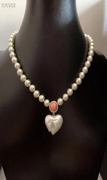 luxury brand logo pendant necklace white heart pearl charm beads chain short for designer women jewelry4259349, Silver
luxury brand logo pendant necklace white heart pearl charm beads chain short for designer women jewelry4259349, Silver