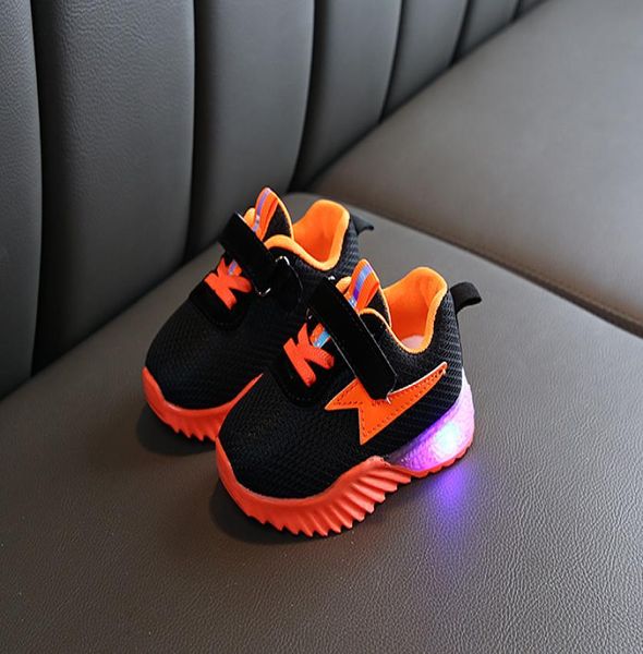 new 2020 fashion children039s shoes girls boys kids sneaker cartoon led light luminous boot child flats enfant tenis baby train9107040, Black;grey
new 2020 fashion children039s shoes girls boys kids sneaker cartoon led light luminous boot child flats enfant tenis baby train9107040, Black;grey