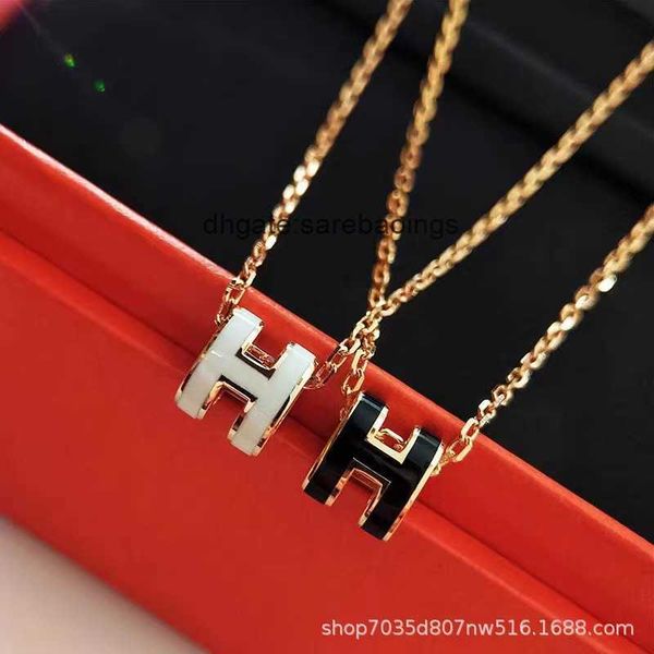 aher max designer luxury v gold cnc craft size h letter necklace female 18k enamel paint oval pendant collar chain, Silver
aher max designer luxury v gold cnc craft size h letter necklace female 18k enamel paint oval pendant collar chain, Silver