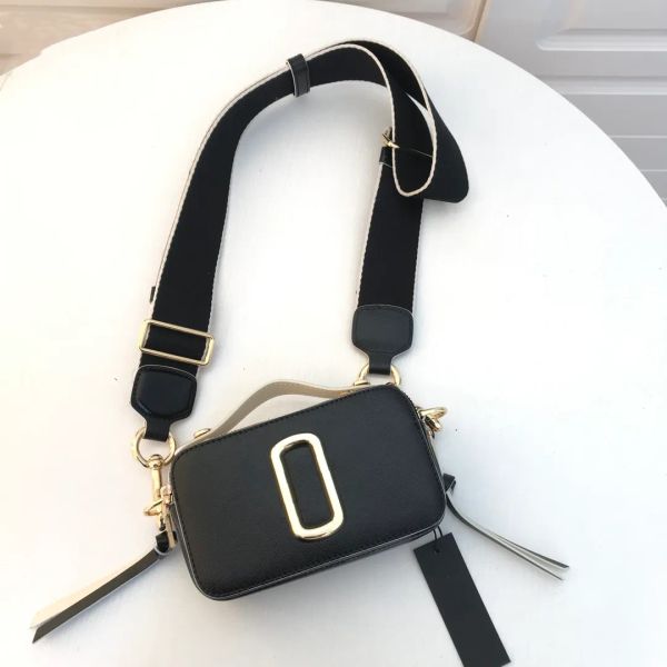 luxurys designers bags women handbag crossbody bag shoulder lady wallet simple versatile metal letter leather solid leather postman handbags
luxurys designers bags women handbag crossbody bag shoulder lady wallet simple versatile metal letter leather solid leather postman handbags