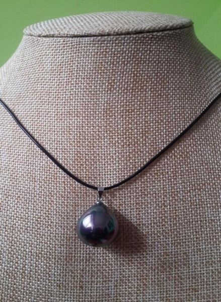 stunning 16mm black rainbow shell pearl drip pendant necklace 18inches4000002, Silver
stunning 16mm black rainbow shell pearl drip pendant necklace 18inches4000002, Silver