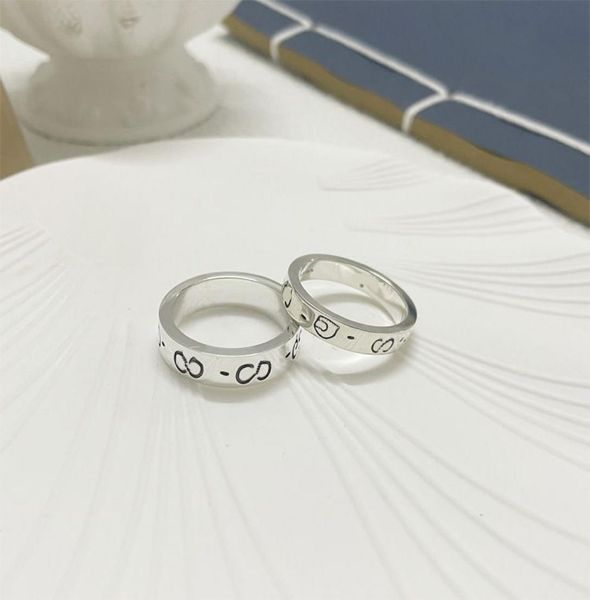 fashion luxury designer jewelry couple rings for man women 469mm simple ring ghost jewelry sliver color with box size 514881542, Silver
fashion luxury designer jewelry couple rings for man women 469mm simple ring ghost jewelry sliver color with box size 514881542, Silver