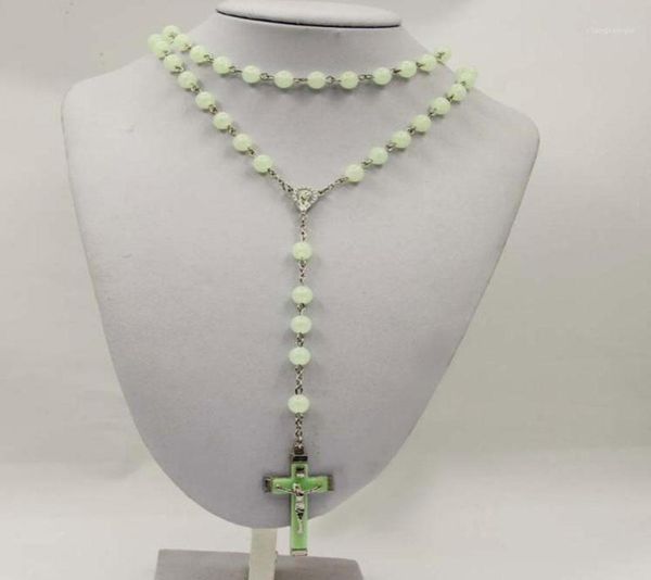 pendant necklaces glow in dark plastic rosary beads luminous noctilucent necklace catholicism religious jewelry party gift xin2613867, Silver
pendant necklaces glow in dark plastic rosary beads luminous noctilucent necklace catholicism religious jewelry party gift xin2613867, Silver