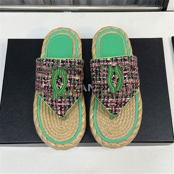 fashion slippers 2023 channel design summer louisity men and women flat shoes thick sole leather rubber letter logo casual cartoon slippers, Black
fashion slippers 2023 channel design summer louisity men and women flat shoes thick sole leather rubber letter logo casual cartoon slippers, Black