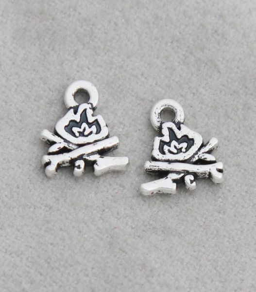 whole antique silver color double side alloy bonfire campfire charms for camper 89mm aac12578292404, Bronze;silver
whole antique silver color double side alloy bonfire campfire charms for camper 89mm aac12578292404, Bronze;silver