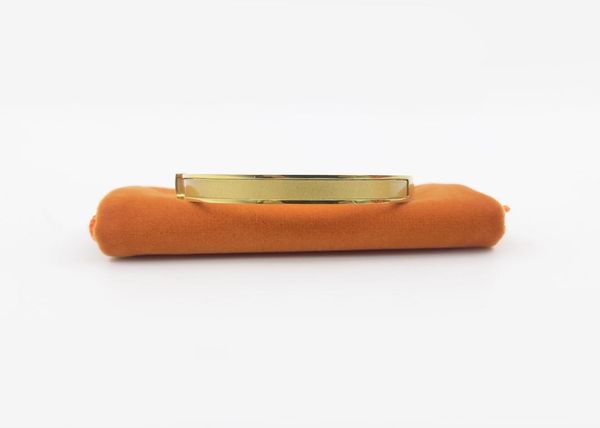 designer design bangle bracelets stainless steel gold buckle bracelets fashion jewelry bracelet for men and women8318975, Black
designer design bangle bracelets stainless steel gold buckle bracelets fashion jewelry bracelet for men and women8318975, Black