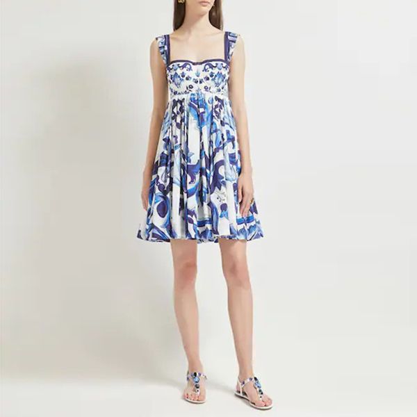womens dress cotton gathered waist blue and white porcelain printed mini dress, Black;gray
womens dress cotton gathered waist blue and white porcelain printed mini dress, Black;gray
