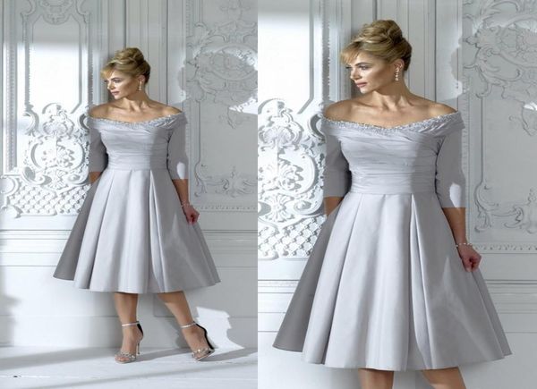 2020 silver mother of the bride dresses lace beaded tea length off shoulder wedding guest dress for groom mother formal evening go4209134, Black;red
2020 silver mother of the bride dresses lace beaded tea length off shoulder wedding guest dress for groom mother formal evening go4209134, Black;red