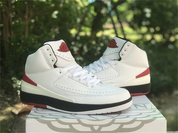 2023 authentic air 2 og chicago 2s dx2454-106 white/varsity red-black men basketball shoes outdoor sports sneakers with original box size 40
2023 authentic air 2 og chicago 2s dx2454-106 white/varsity red-black men basketball shoes outdoor sports sneakers with original box size 40