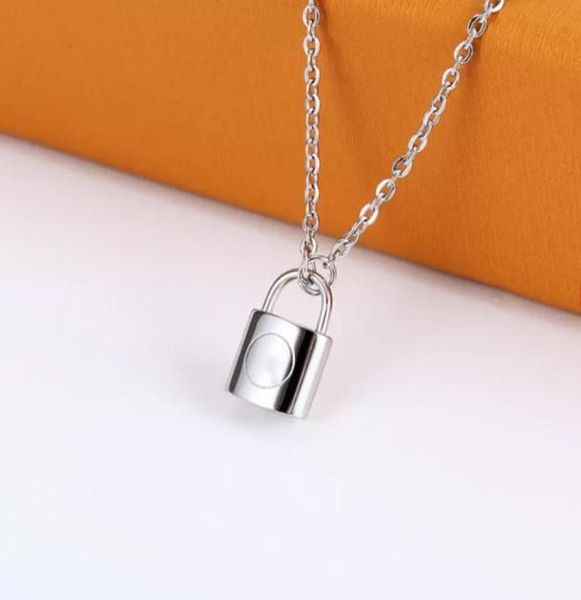 fashion luxury pendant necklaces designer for men women gold necklace lock hight quality party wedding lover gift hip hop jewelry 6917447, Silver
fashion luxury pendant necklaces designer for men women gold necklace lock hight quality party wedding lover gift hip hop jewelry 6917447, Silver