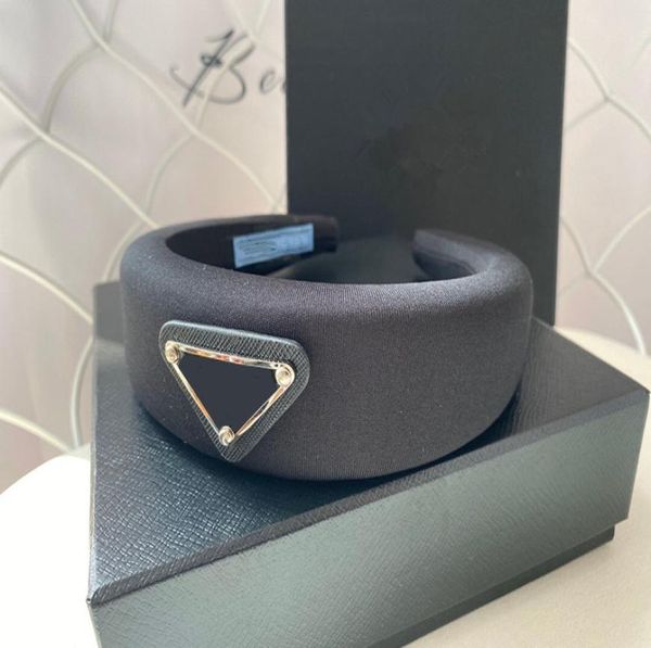 luxury designer headbands hair bands for women girl brand elastic headband sports fitness headband head wrap3230423, Silver
luxury designer headbands hair bands for women girl brand elastic headband sports fitness headband head wrap3230423, Silver