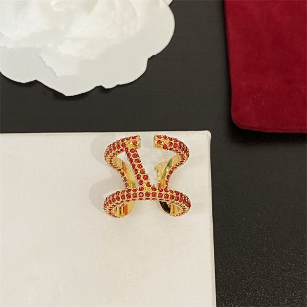 woman opening with side stones rings vlogo metal designer gold letter v luxury jewelry women wedding ring 1487, Slivery;golden
woman opening with side stones rings vlogo metal designer gold letter v luxury jewelry women wedding ring 1487, Slivery;golden