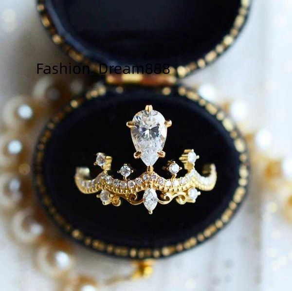 wedding rings 2023 new arrival sell vintage jewelry 925 sterling silver rose gold fill water drop pear cut cz moissanite women crown wedding, Slivery;golden
wedding rings 2023 new arrival sell vintage jewelry 925 sterling silver rose gold fill water drop pear cut cz moissanite women crown wedding, Slivery;golden